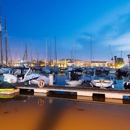 B46 - Marinapark Apartment With Seaview Lagos Luaran gambar