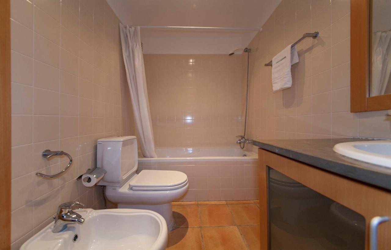 B46 - Marinapark Apartment With Seaview Lagos Luaran gambar